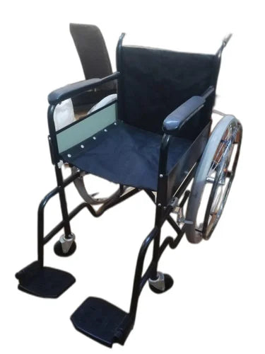 كرسى تواليت يفرد سرير - A toilet chair unfolds into a bed