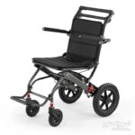 كرسى متحرك للسفر خفيف الوزن - Lightweight travel wheelchair