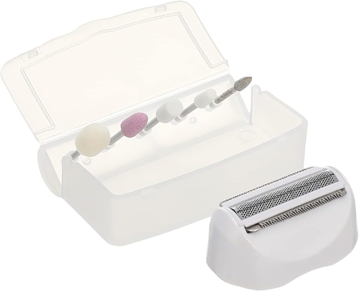 ماكينة إزالة الشعر Kemei 3×1 للسيدات – KM-3026 | Kemei 3-in-1 Ladies Hair Removal System – KM-3026 - Image 2
