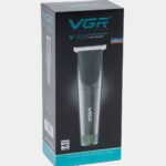 ماكينة VGR V-925 الاحترافية: دقة فائقة بتصميم عصري وأداء يدوم طويلاً لحلاقة مثالية.