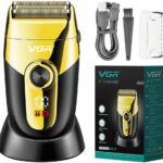 ماكينة حلاقة VGR V-383: تنعيم مزدوج، ضد الماء IPX4 وقاعدة شحن | VGR V-383: Dual Floating Foils, IPX4 Waterproof & Charging Base