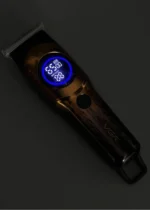 ماكينة تشذيب VGR V-966 الاحترافية بشاشة LCD وتصميم ذهبي ملكي | VGR V-966 Professional Hair Trimmer with LCD Display - Image 3